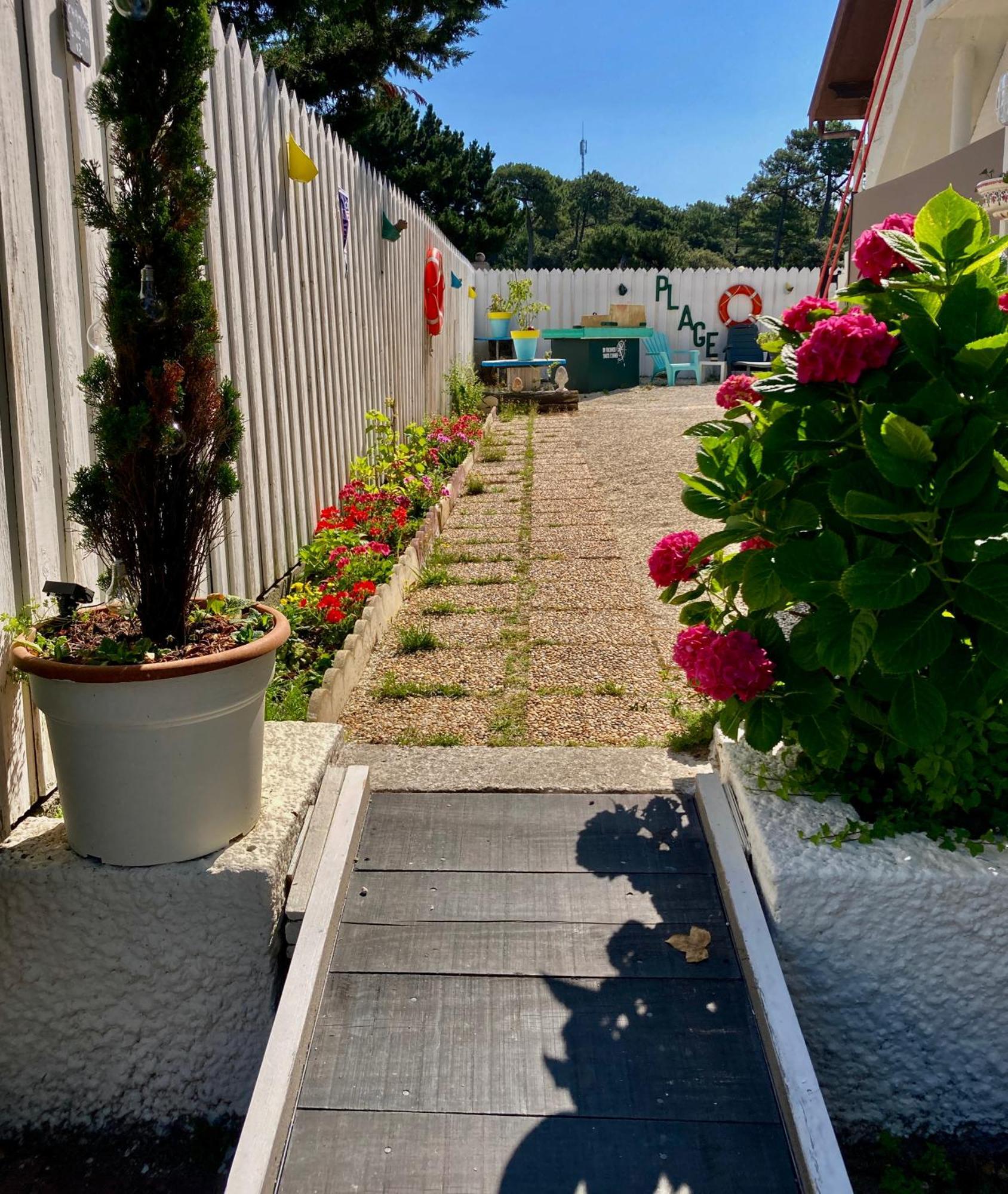 Hotel L'Ecume Des Jours Soulac-sur-Mer Exteriér fotografie